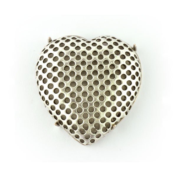 30mm Heart Sieve Cabochon Antique Silver*