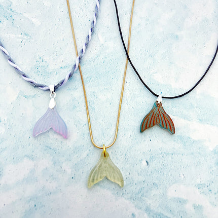 Glass Mermaid Tail Pendant Brown/Blue