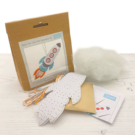 Trimits maake your own felt rocket kit
