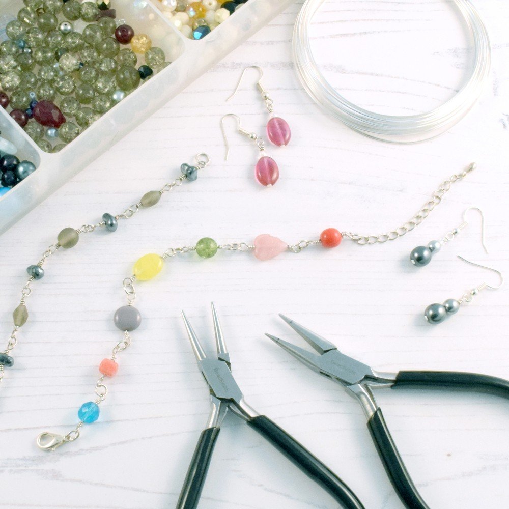Introduction to Jewellery with Beads and Wire