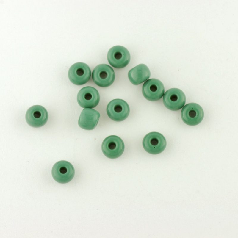 Size 5 Opaque Green Seed Beads - Image 3