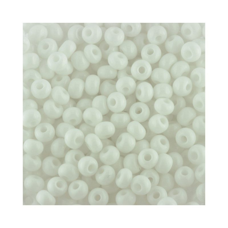 size 5 czech glass seed beads opaque white