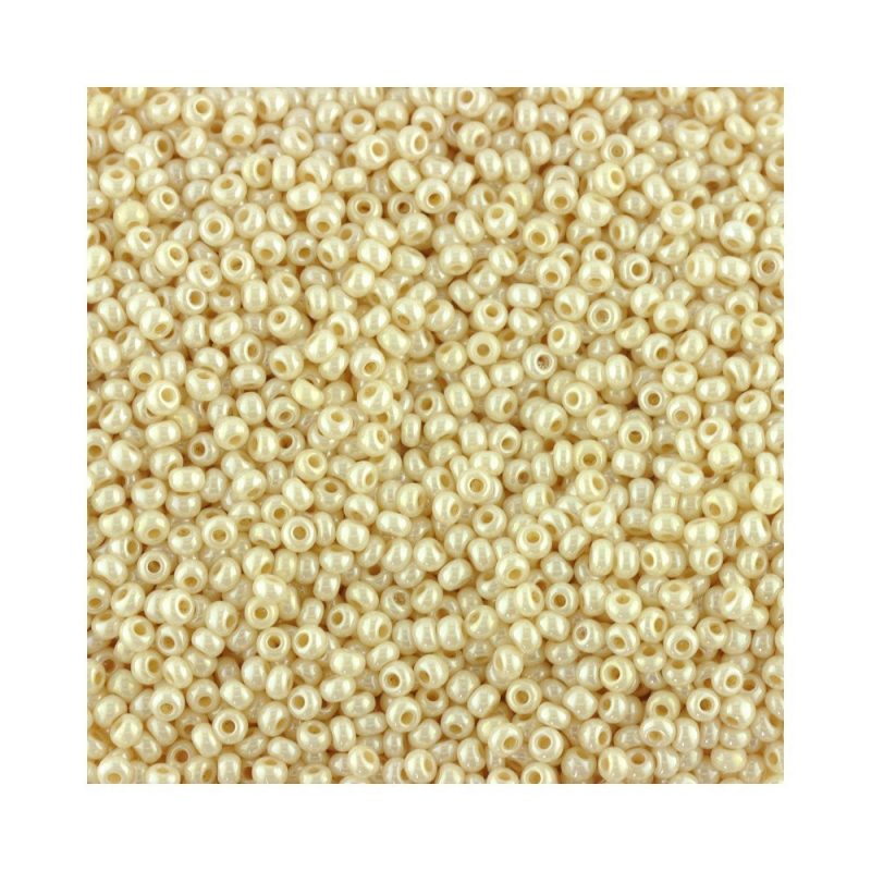 Size 11 Pearl Cream Preciosa Seed Beads