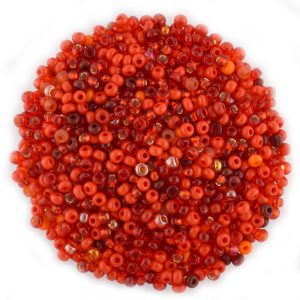 Size 8 Preciosa Mixed Red Seed Beads