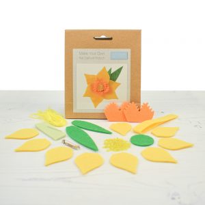 Daffodil felt kit