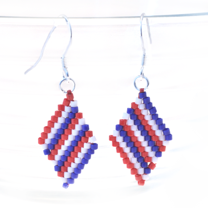 Brick stitch diamond earring - free project