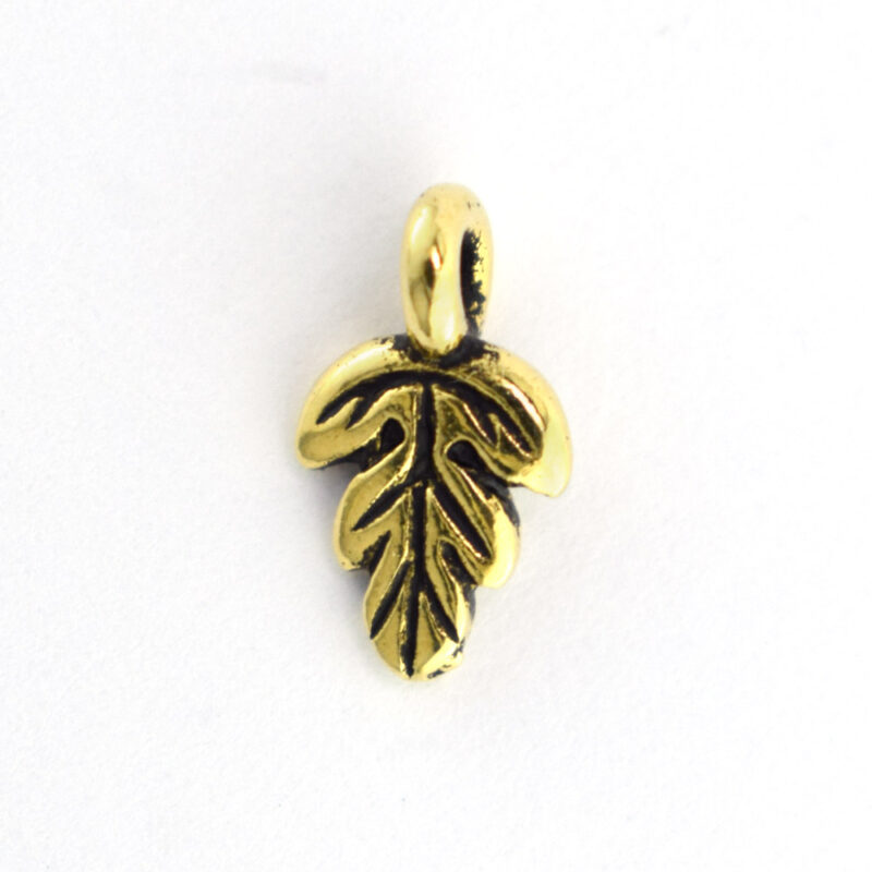 tierracast oak leaf charm from tierracast