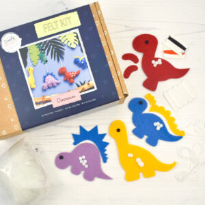 dinosaur felt kit contents