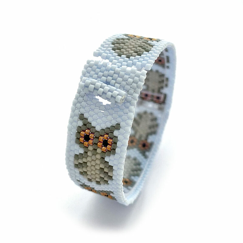 Great Grey Owl Bracelet Peyote Stitch Beading Kit - Image 4