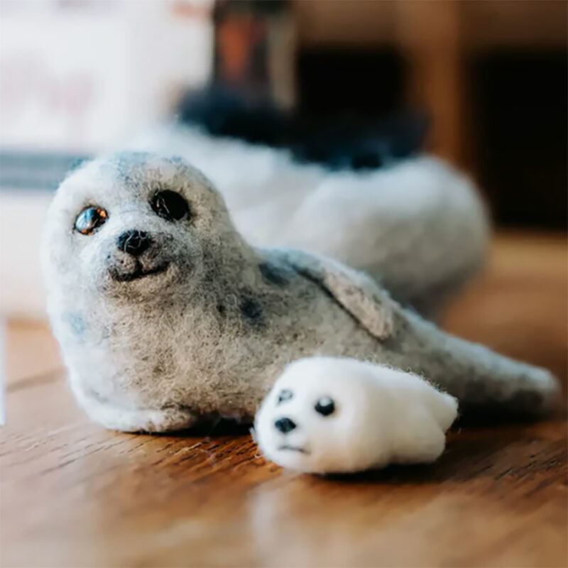 Seal & pup needle felting kit example